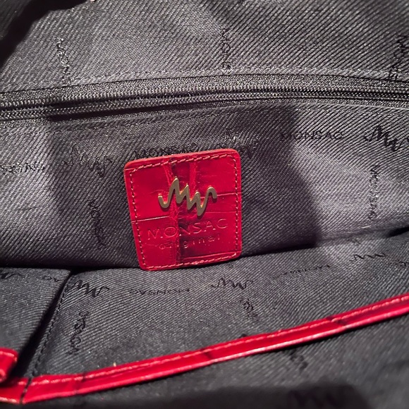 Purses! - Picture 3 of 10